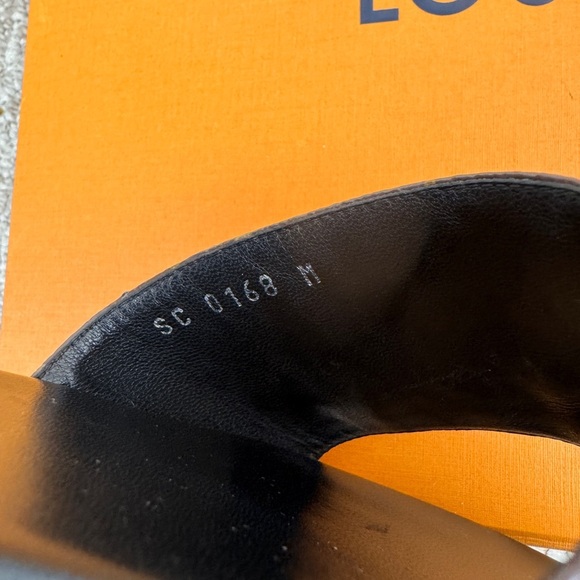 Louis Vuitton Brown Canvas Love Logo Slide Flats Size 37 - Picture 3 of 12